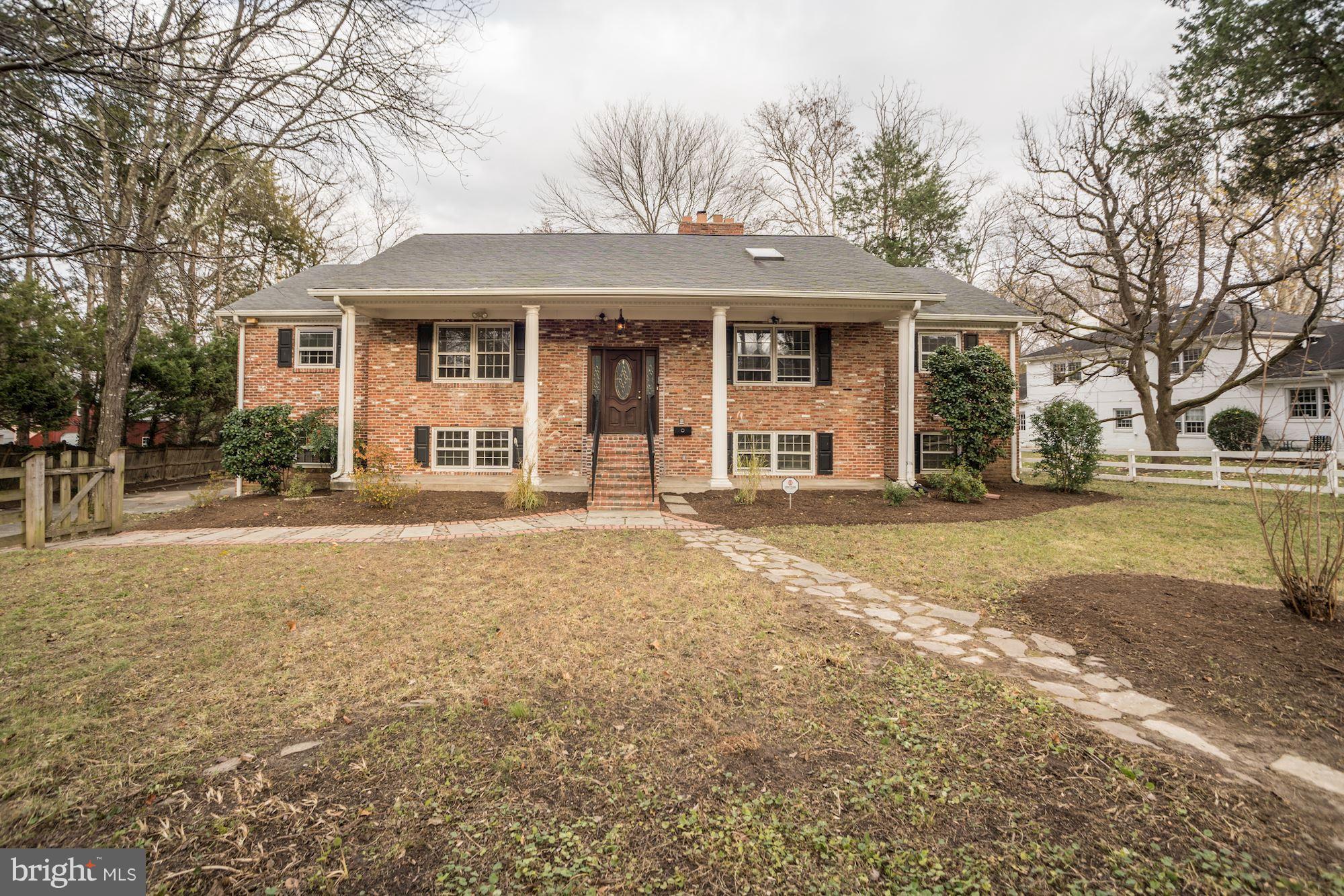 6011 Wilton Road Alexandria, VA 22310 - Photo 1 of 32 Gallery Image 1