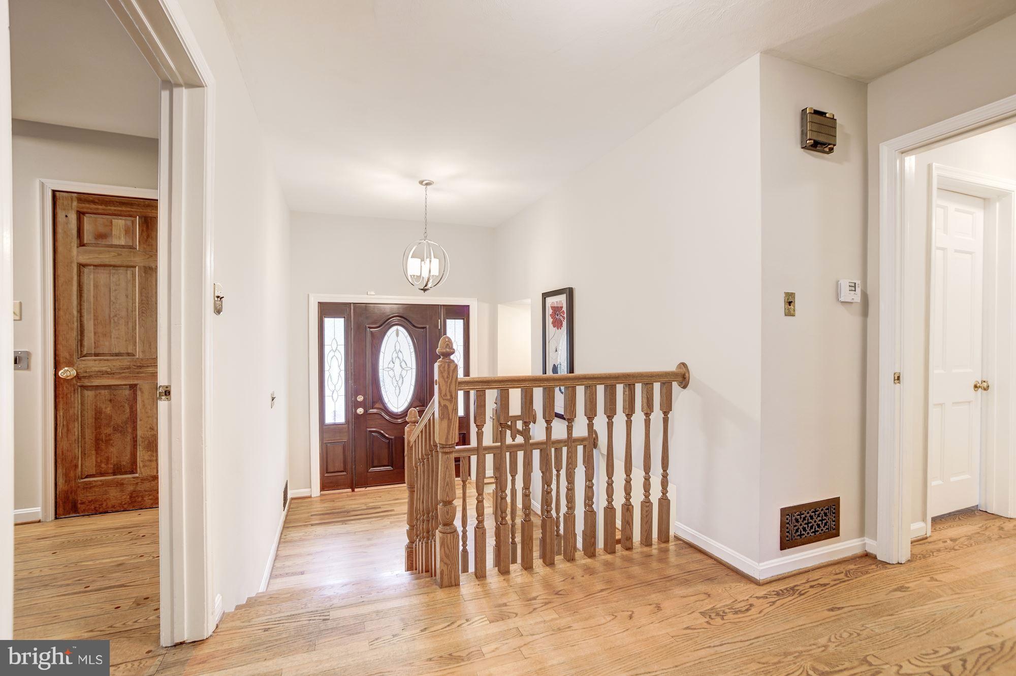 6011 Wilton Road Alexandria, VA 22310 - Photo 4 of 32 Gallery Image 4