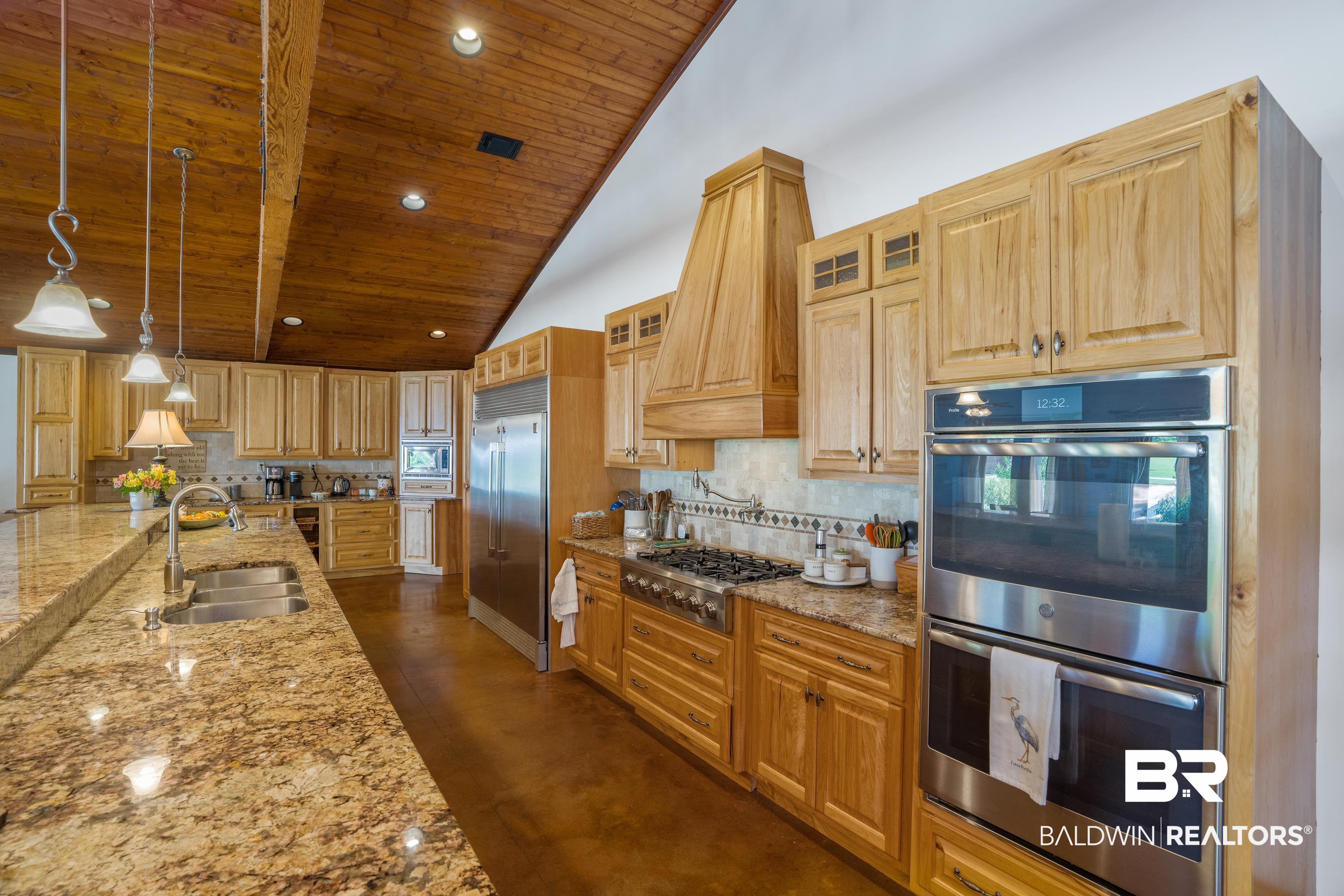 13253 Mary Ann Bch Road Fairhope, AL 36532 - Photo 6 of 54 Kitchen