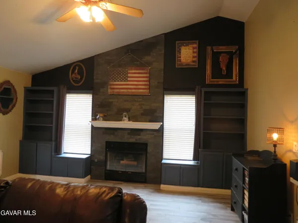 $465,000 | 21730 Ripple Lane, Tehachapi, CA 93561