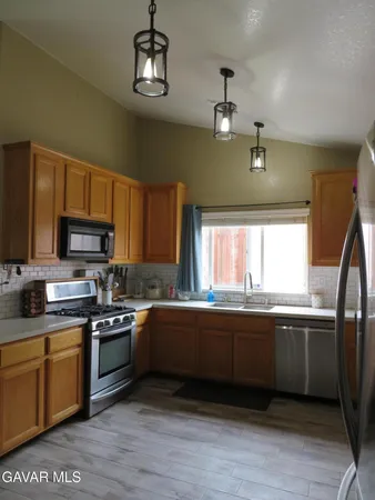 $465,000 | 21730 Ripple Lane, Tehachapi, CA 93561