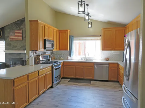 $449,999 | 21730 Ripple Lane, Tehachapi, CA 93561