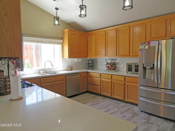 $449,999 | 21730 Ripple Lane, Tehachapi, CA 93561