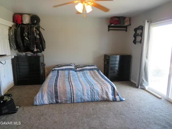 $449,999 | 21730 Ripple Lane, Tehachapi, CA 93561
