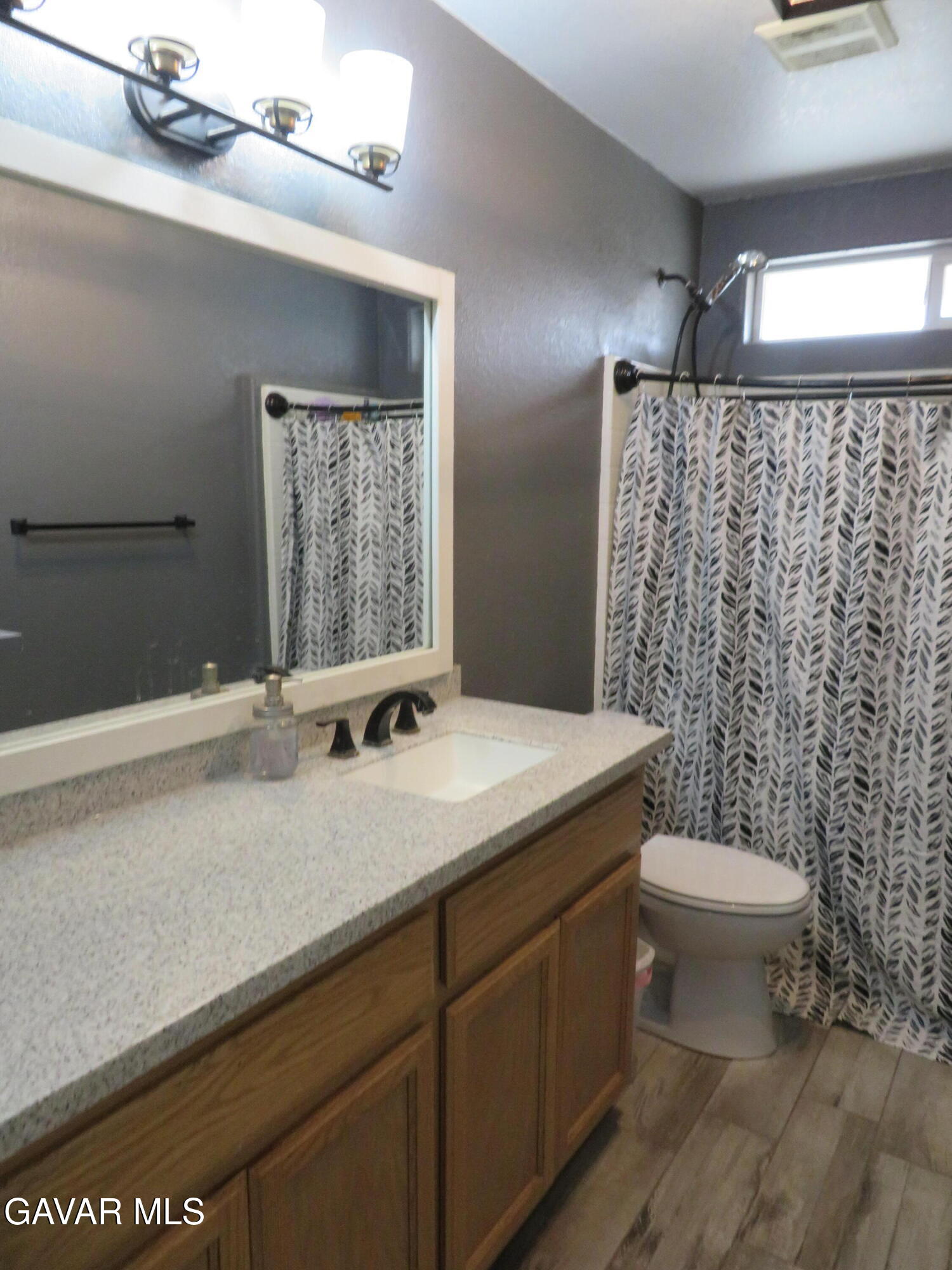 21730 Ripple Lane Tehachapi, CA 93561 - Photo 30 of 44 bath 2a