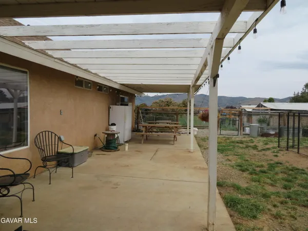 $449,999 | 21730 Ripple Lane, Tehachapi, CA 93561