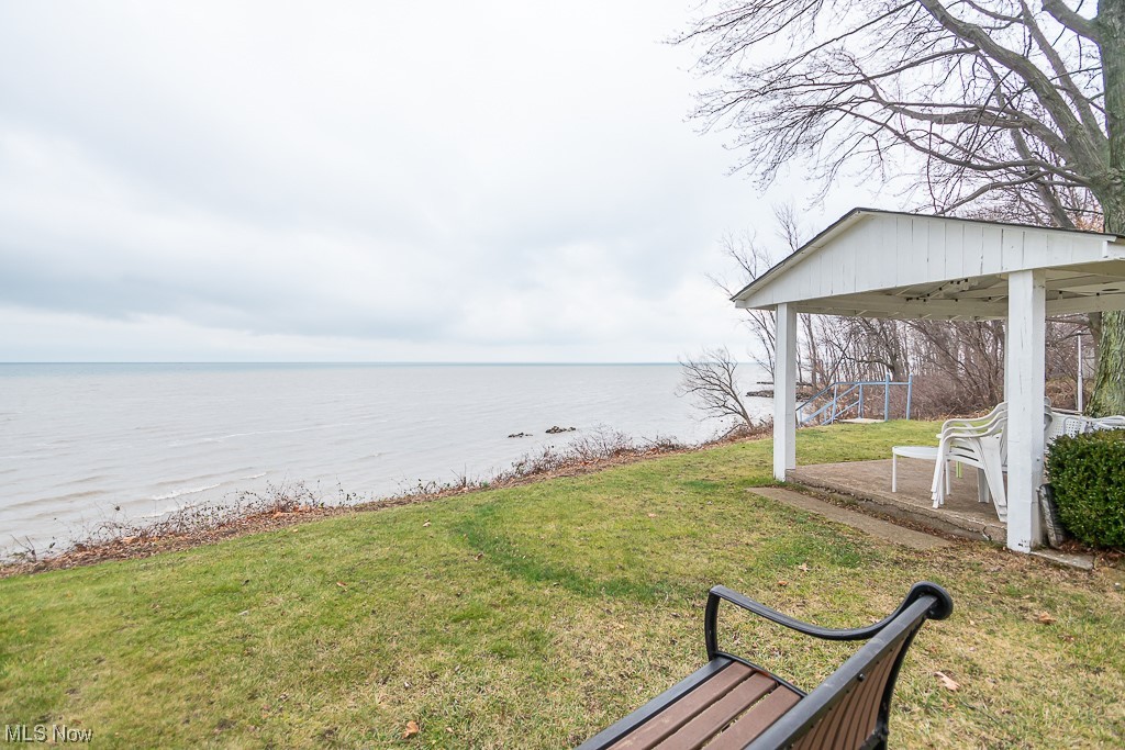5 Pleasantview Vermilion, OH 44089 - Photo 32 of 37 View of yard featuring a water view