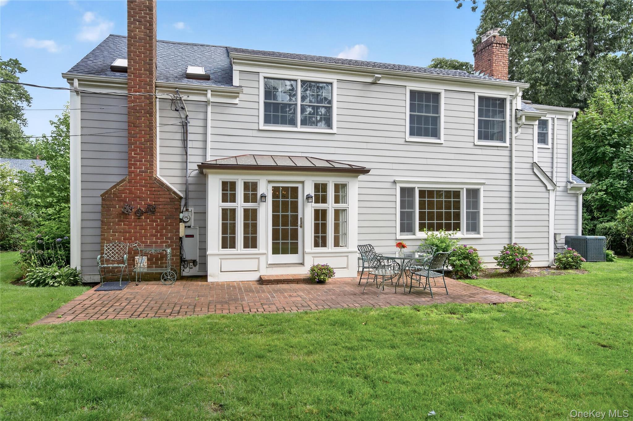 70 Woodedge Road Manhasset, NY 11030 - Photo 22 of 29 Gallery Image 22