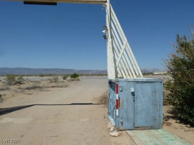 $1,200,000 | 9860 South Us Highway, Cal-Nev-Ari, NV 89039