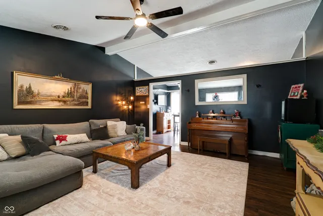 $210,000 | 5207 Palisade Way, Indianapolis, IN 46237