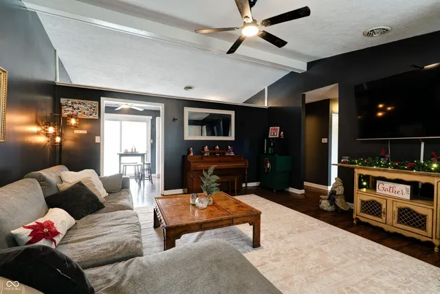 $210,000 | 5207 Palisade Way, Indianapolis, IN 46237