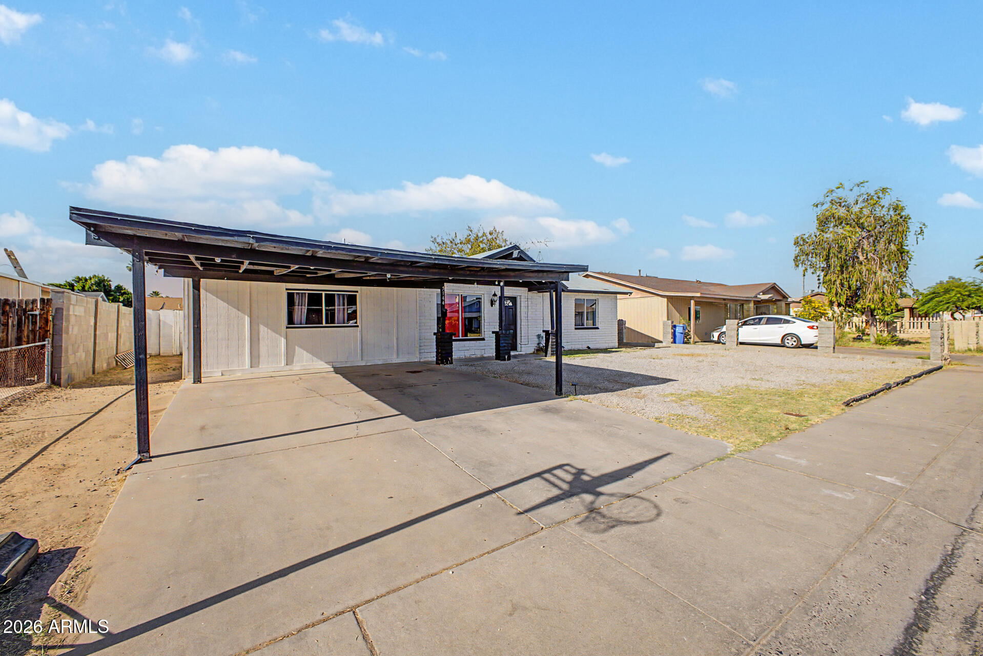5144 West Monte Vista Road Phoenix, AZ 85035 - Photo 12 of 23 -