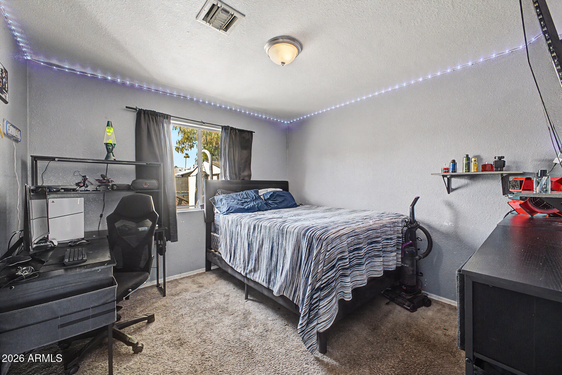 5144 West Monte Vista Road Phoenix, AZ 85035 - Photo 14 of 23 -