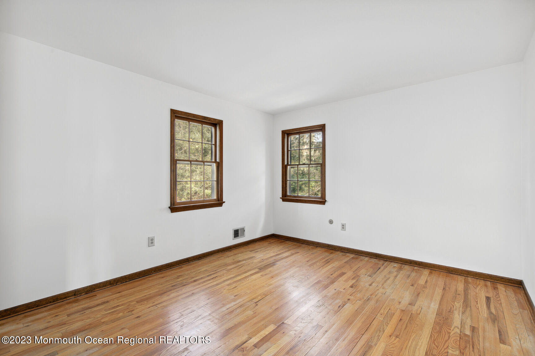 33 Ramsey Road Middletown, NJ 07748 - Photo 16 of 24 0023-023