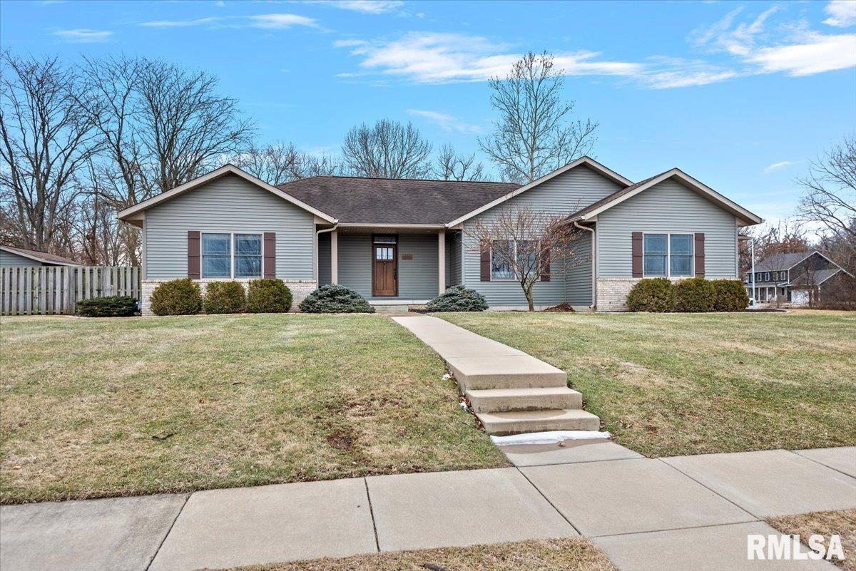 490 Meredith Drive Sherman, IL 62684 - Photo 2 of 53