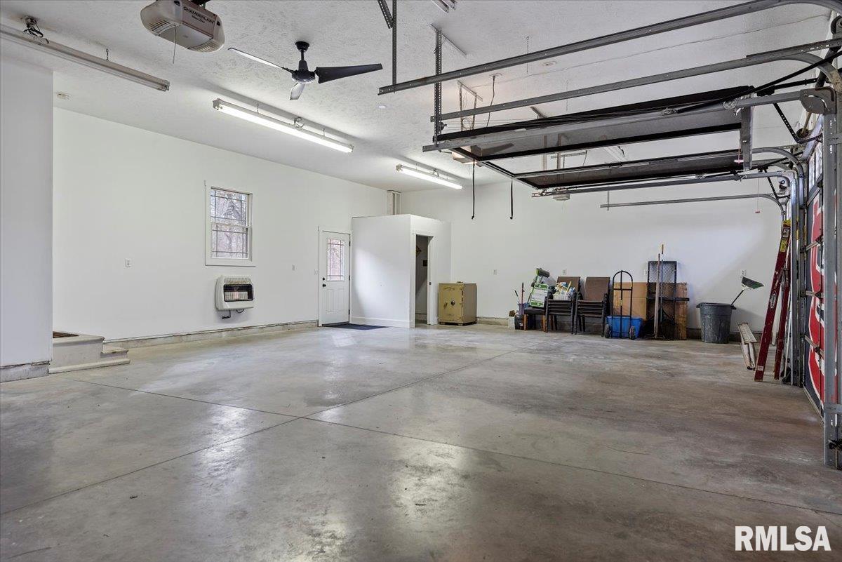 490 Meredith Drive Sherman, IL 62684 - Photo 34 of 53