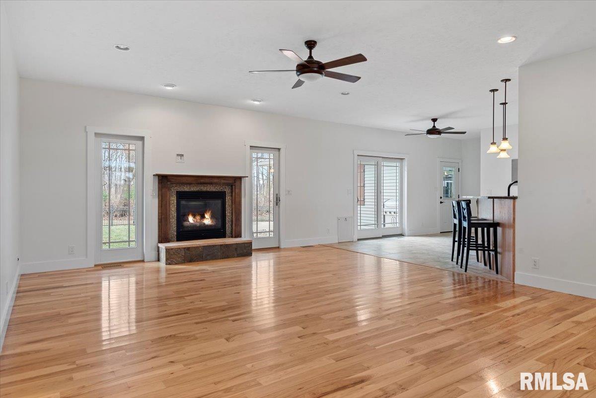 490 Meredith Drive Sherman, IL 62684 - Photo 6 of 53