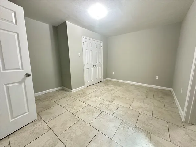 $850 | 107 Altic Street, Unit 3, Houston, TX 77011