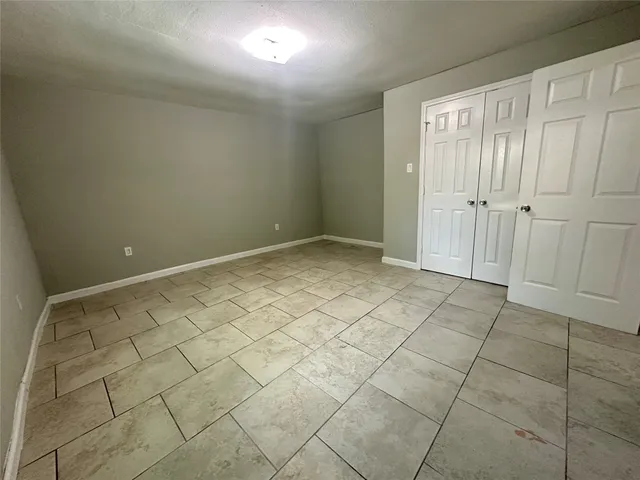 $850 | 107 Altic Street, Unit 3, Houston, TX 77011