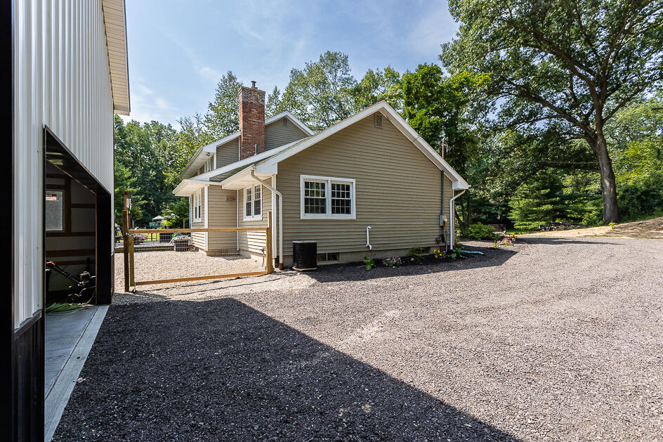 8345 South Jackson Road Clarklake, MI 49234 - Photo 7 of 58 0N0A5487
