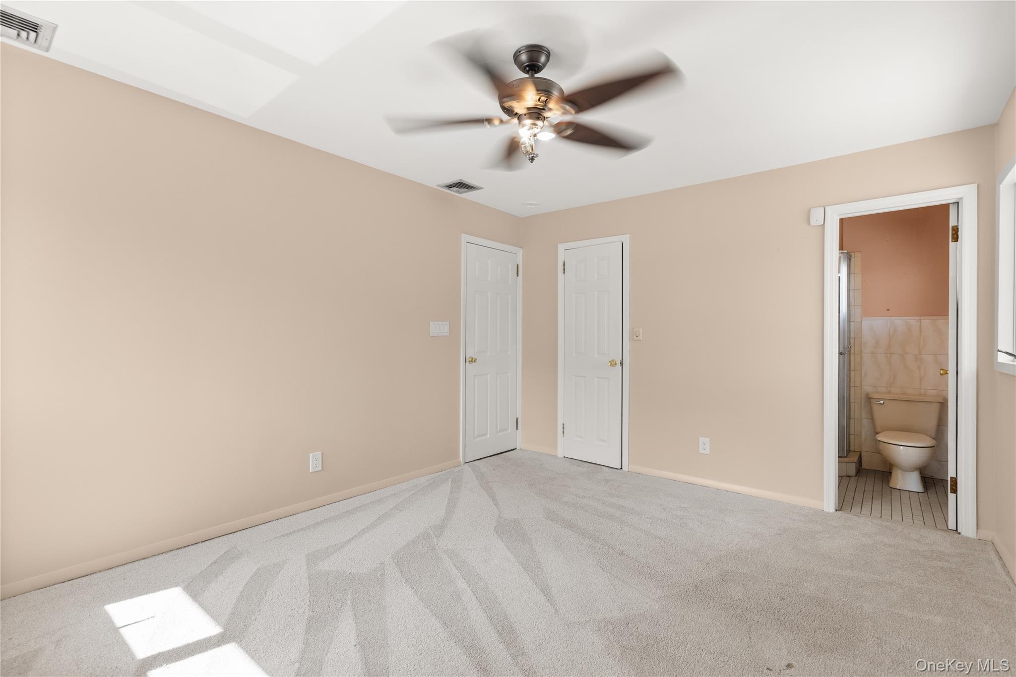 336 Dix Hills Road Dix Hills, NY 11746 - Photo 9 of 27