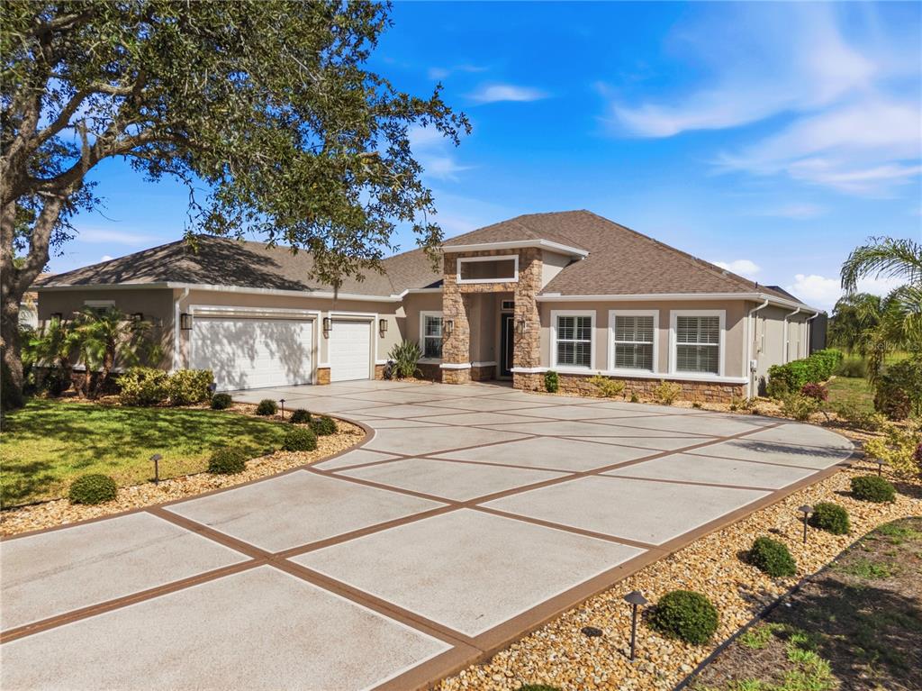 9215 Lake Cypress Loop Weeki Wachee, FL 34613 - Photo 4 of 76