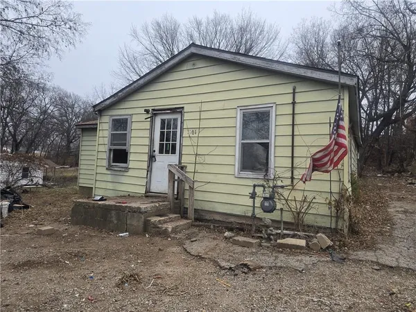 $28,900 | 1901 Spring Avenue, Kansas City, MO 64126