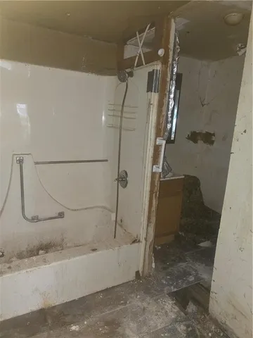 $33,900 | 1901 Spring Avenue, Kansas City, MO 64126