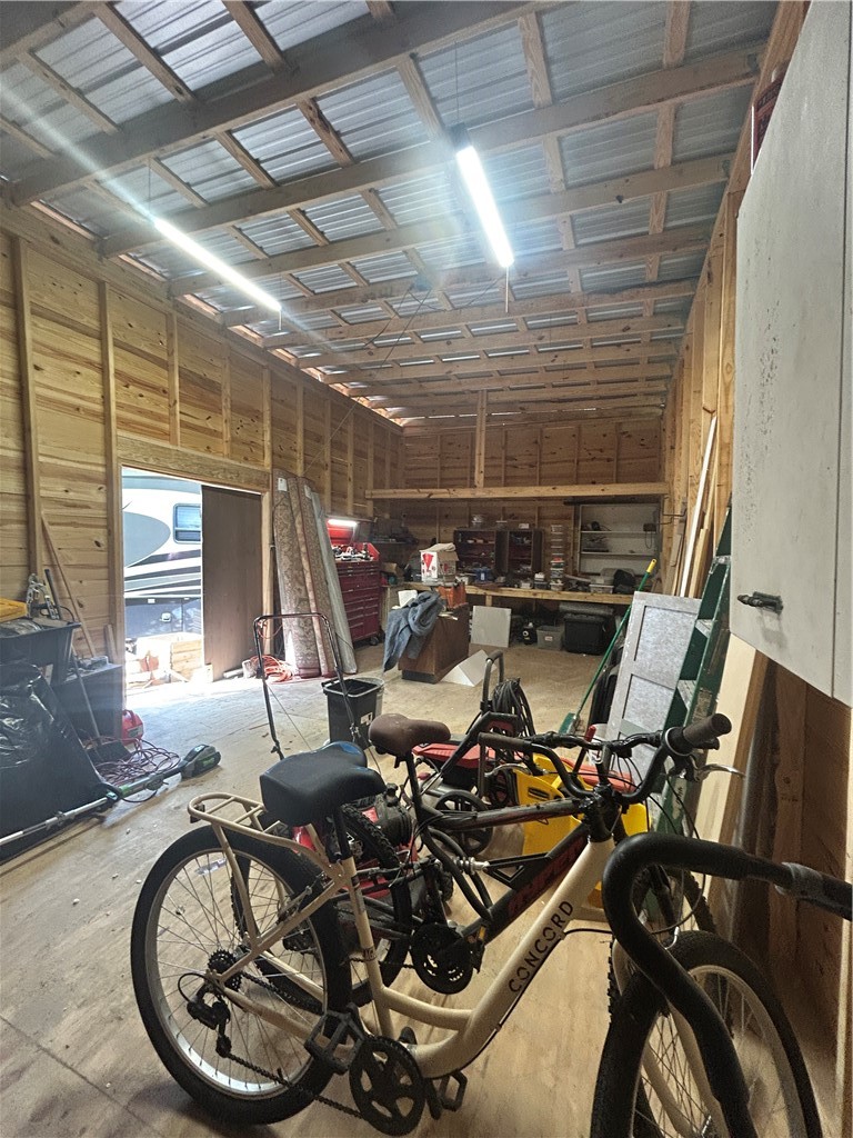 909 Gilmore Street Waycross, GA 31501 - Photo 37 of 43 Workshop