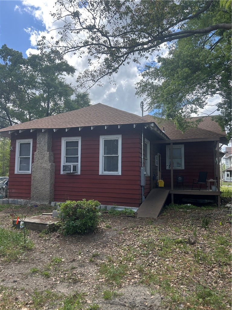 909 Gilmore Street Waycross, GA 31501 - Photo 40 of 43 Backyard