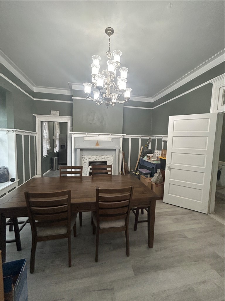 909 Gilmore Street Waycross, GA 31501 - Photo 5 of 43 Formal Dining Room