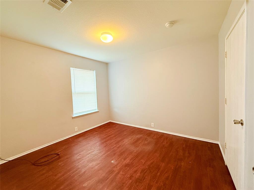 1705 Desperado Road Fort Worth, TX 76131 - Photo 3 of 20