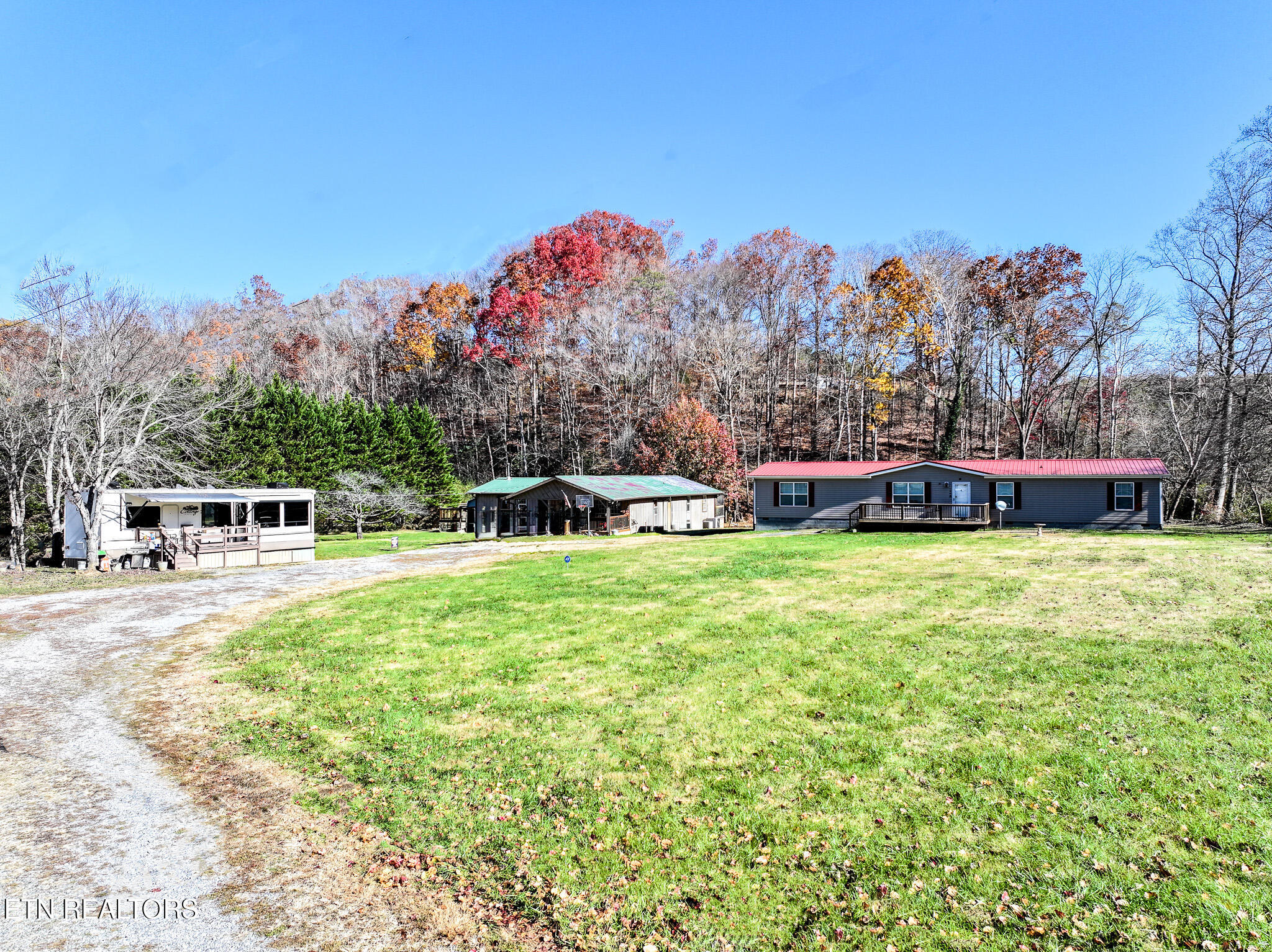 180 Alpha Road Newport, TN 37821 - Photo 5 of 27 DJI_20251115135602_0250_D-Edit