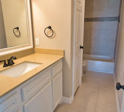 $898,862 | 2028 County Road 201, Sargent, TX 77414