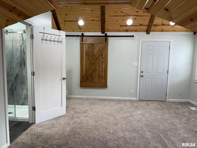 $259,900 | 1704 East Terrace View Lane, Peoria Heights, IL 61616