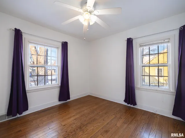 $269,000 | 1704 East Terrace View Lane, Peoria Heights, IL 61616