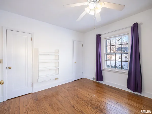 $239,900 | 1704 East Terrace View Lane, Peoria Heights, IL 61616