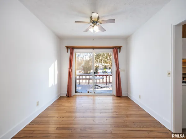 $239,900 | 1704 East Terrace View Lane, Peoria Heights, IL 61616