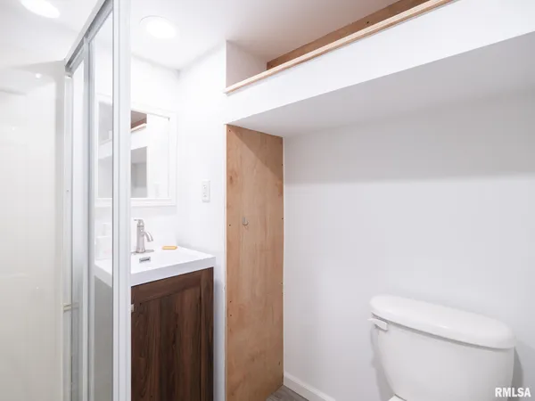 $239,900 | 1704 East Terrace View Lane, Peoria Heights, IL 61616