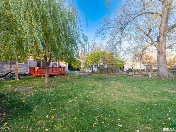 $239,900 | 1704 East Terrace View Lane, Peoria Heights, IL 61616