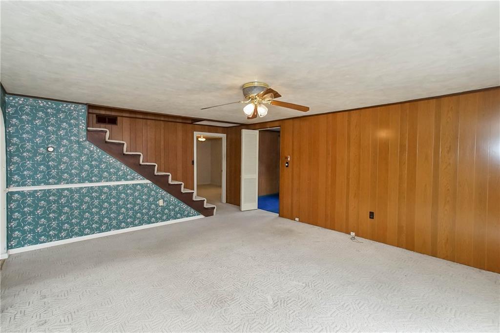 2672 Morgantown Road Uniontown, PA 15401 - Photo 4 of 10