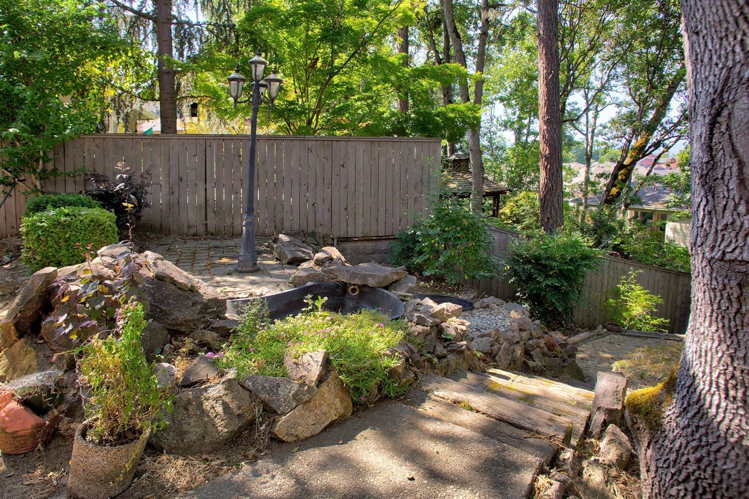 545 Ridgeway Avenue Central Point, OR 97502 - Photo 28 of 33 Additional Photo