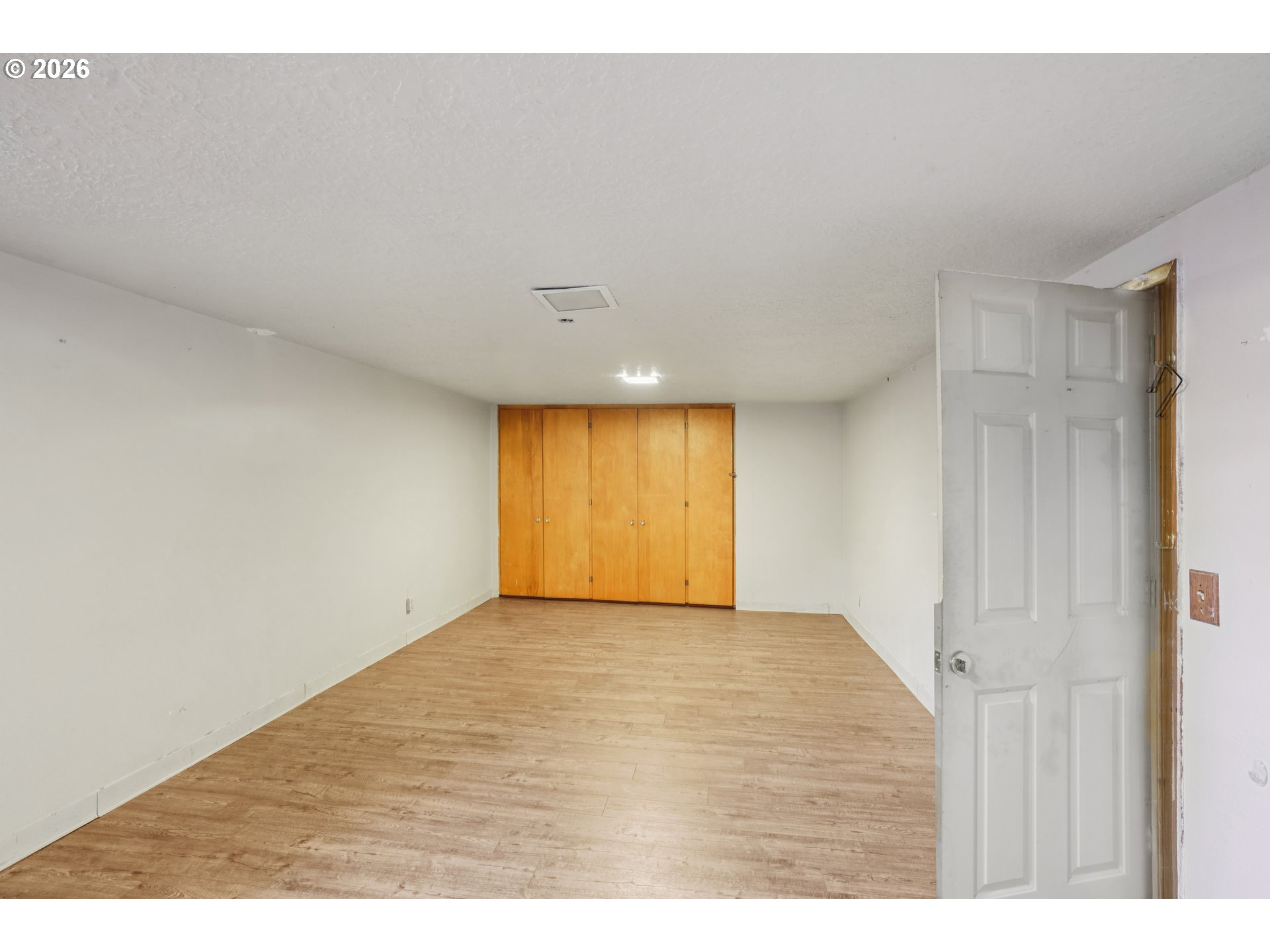 2530 Southeast 190th Avenue Gresham, OR 97030 - Photo 23 of 35 a view of an empty room