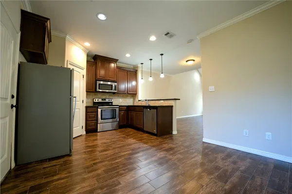 $3,400 | 402 Nimitz Street, Unit A, College Station, TX 77840