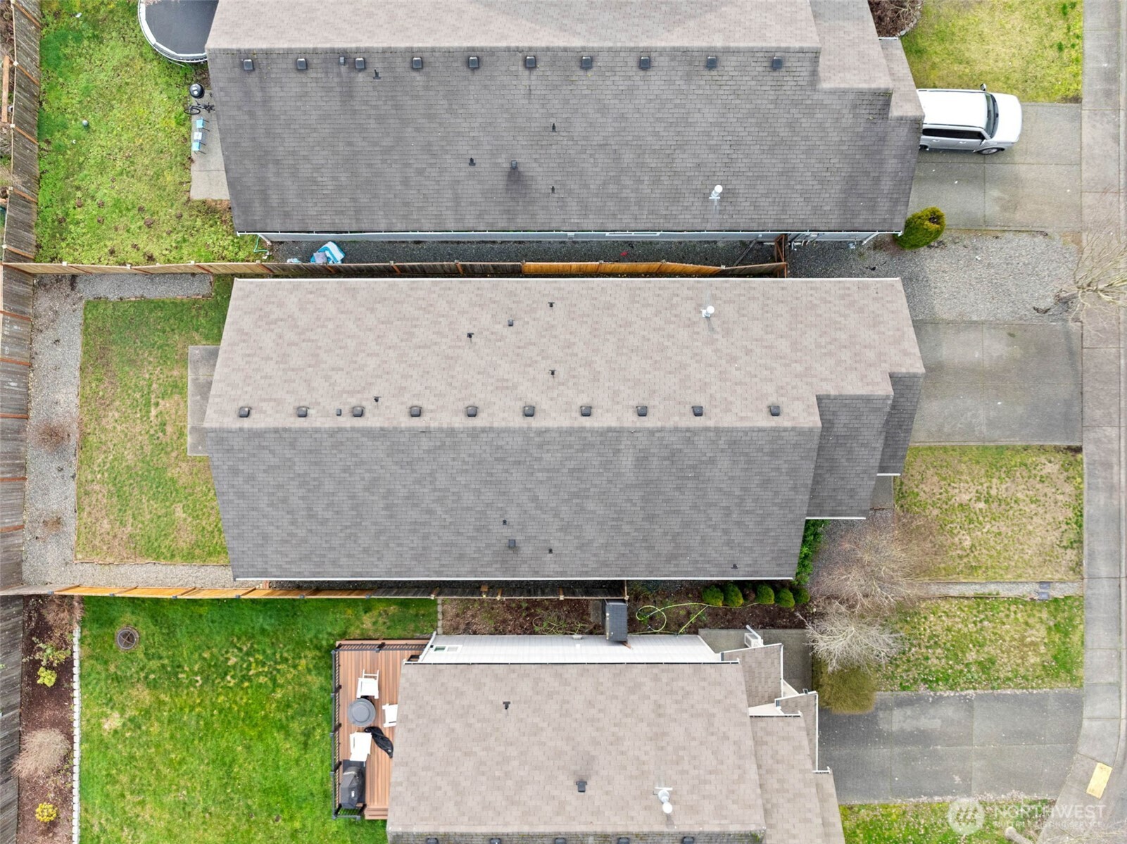 20009 96th Avenue East Graham, WA 98338 - Photo 36 of 40 an aerial view of a house with a yard