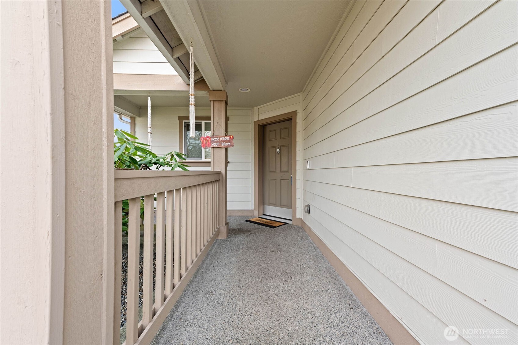 20009 96th Avenue East Graham, WA 98338 - Photo 5 of 40 a view of a porch