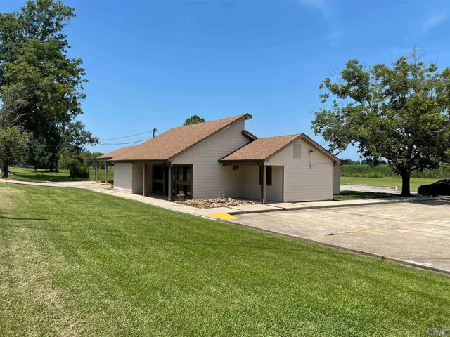 $1,375 | 12369 La Highway, Jarreau, LA 70749