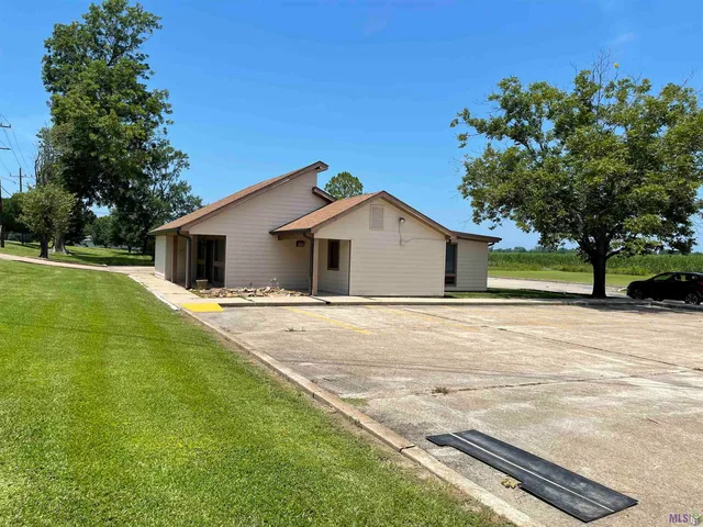 $1,375 | 12369 La Highway, Jarreau, LA 70749