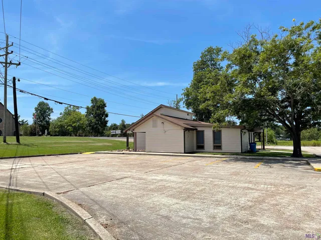 $1,375 | 12369 La Highway, Jarreau, LA 70749