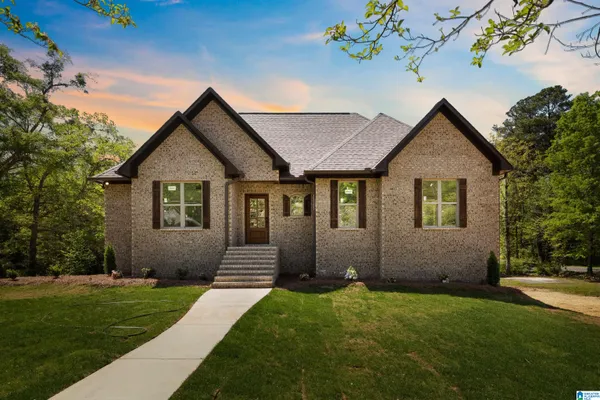 $375,000 | 927 25th Street North, Pell City, AL 35125